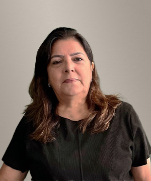 Estela Landureza – Head de Marketing & Customer Success